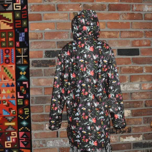 ONLY anno 1995 Waterproof Raincoat Black & Multi Color Floral Raincoat Hooded M - Picture 7 of 13